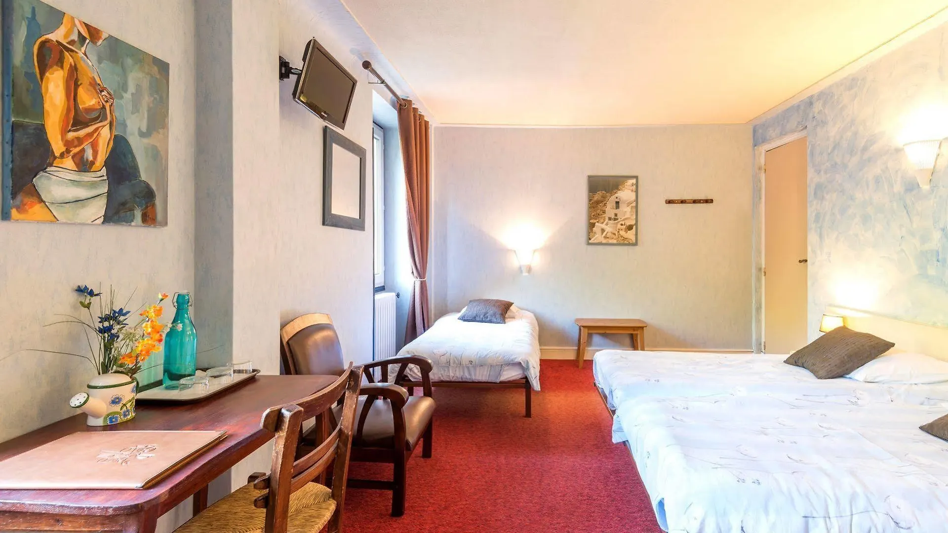 Logis Hotel Du Val D'Aure Cadeac 2*,