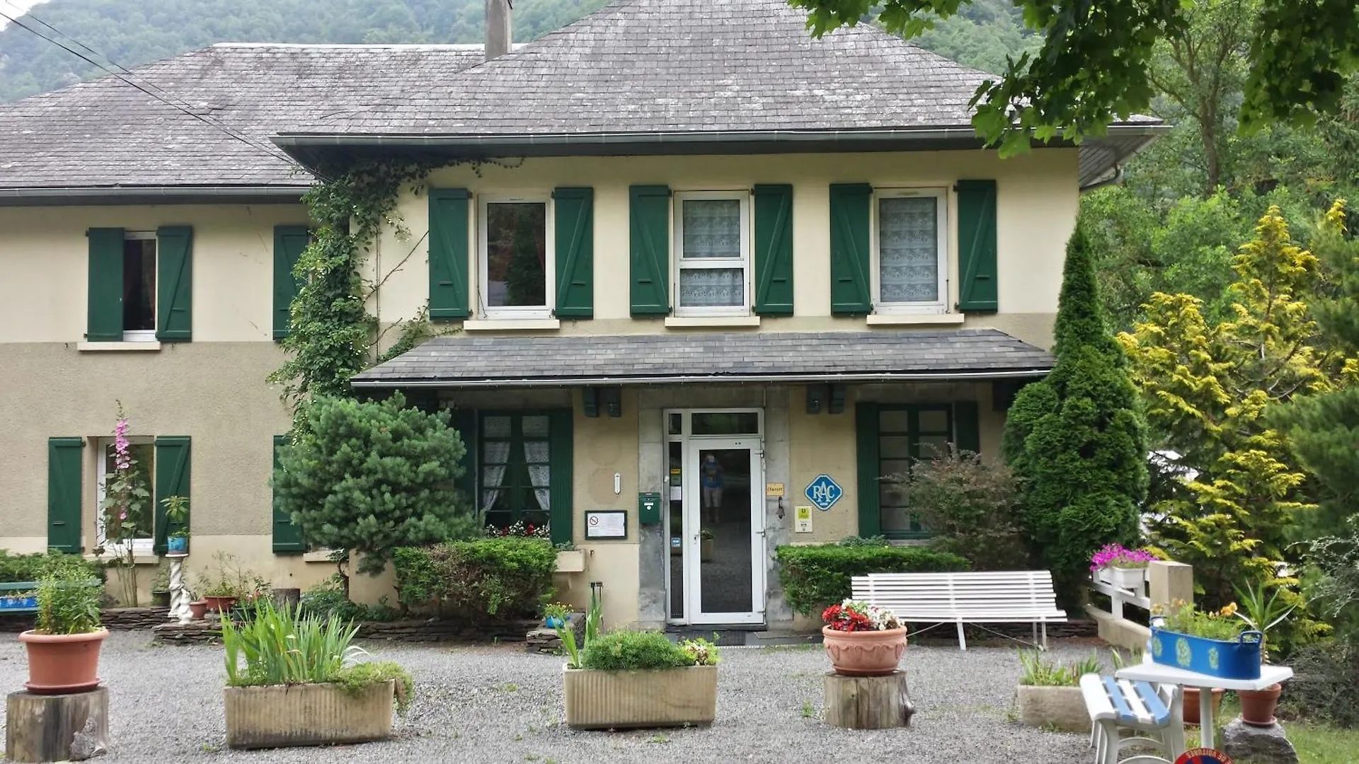 Hotel Du Val D'Aure Cadéac 2*,