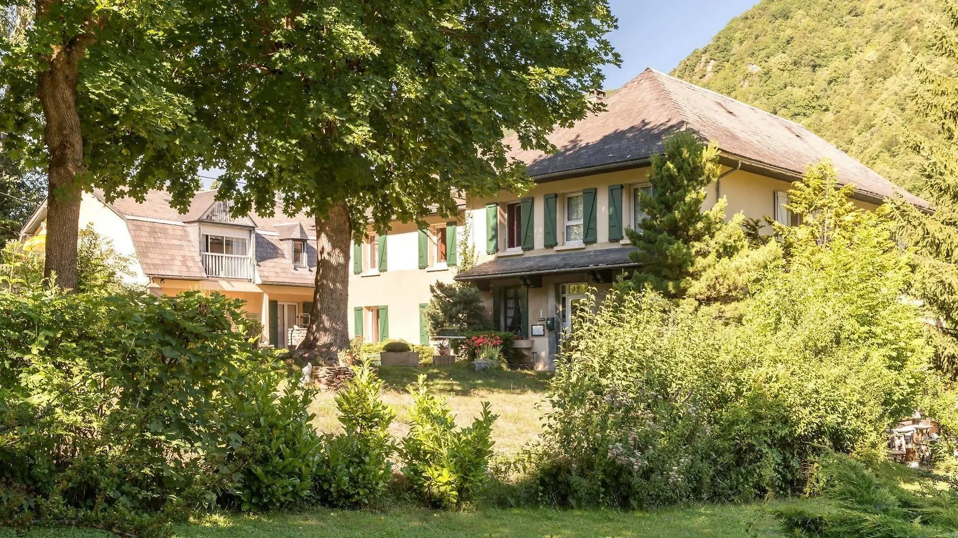 Hotel Du Val D'Aure Cadéac 2*,  Francia