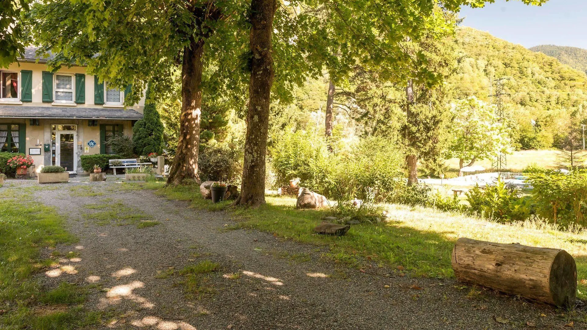 Logis Hotel Du Val D'Aure Cadeac