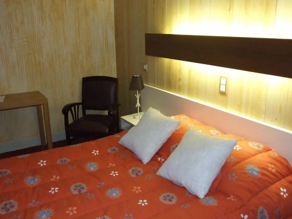 **  Hotel Du Val D'Aure Cadéac Francia